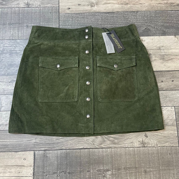 Dresses & Skirts - Blank NYC Sun Valley Suede Mini Skirt 31 UK 16 Green Leather Pockets BNWT